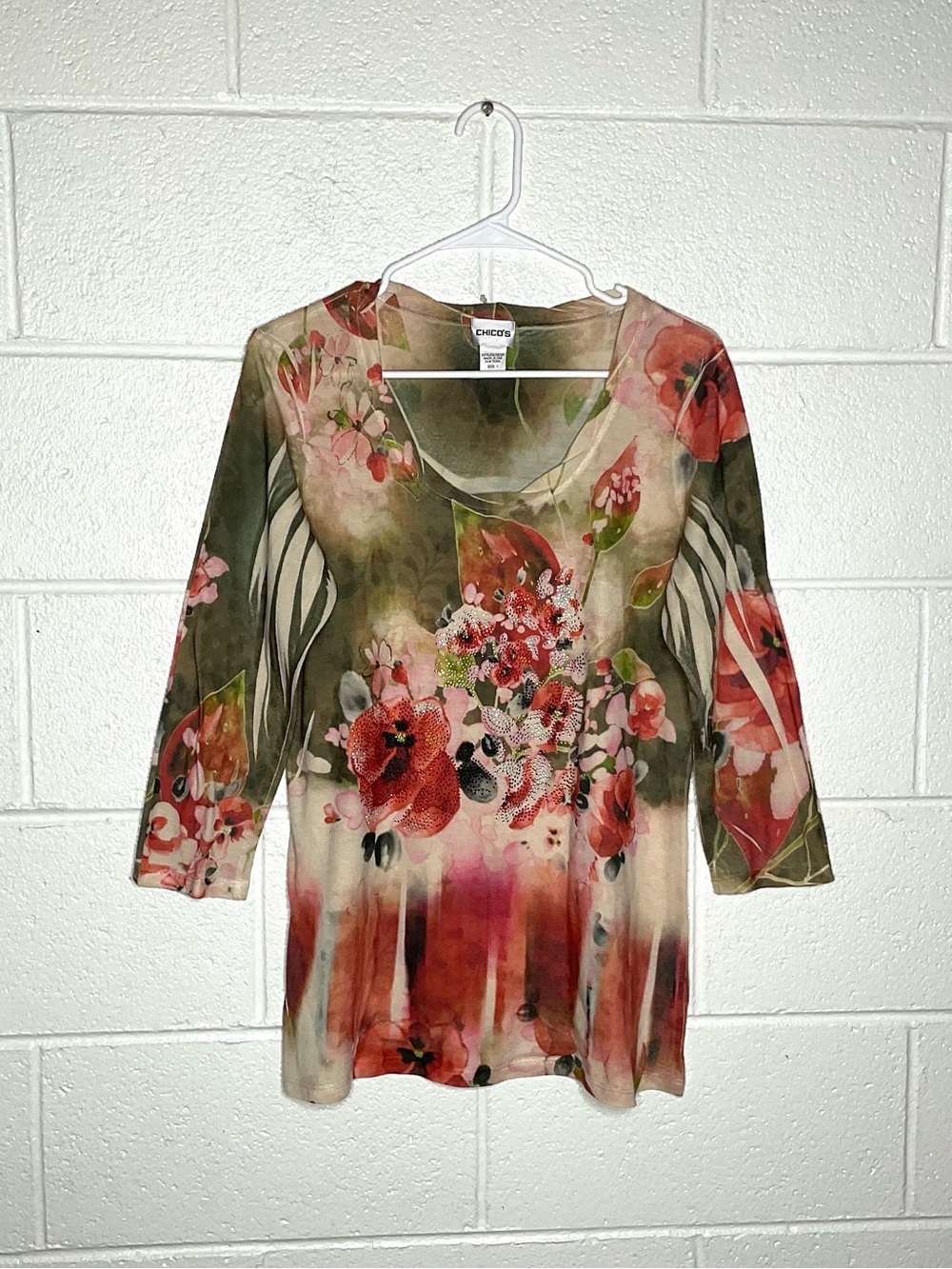 < Chico’s Floral Pattern Top With Rhinestone Embellishments >